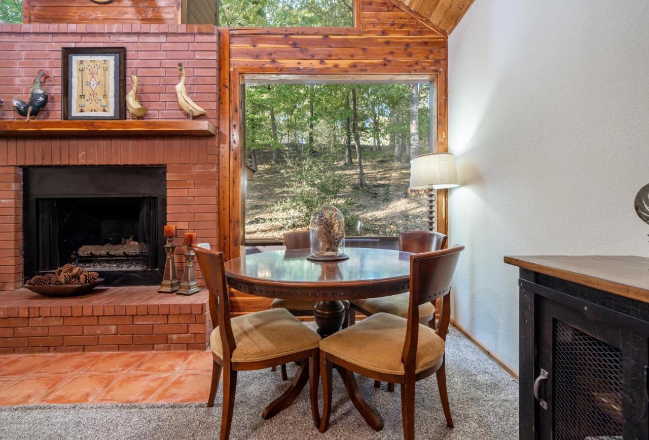 Luxury Rock Creek Cabin W Deck By Lake Hamilton ฮอตสปริงส์ ห้อง รูปภาพ